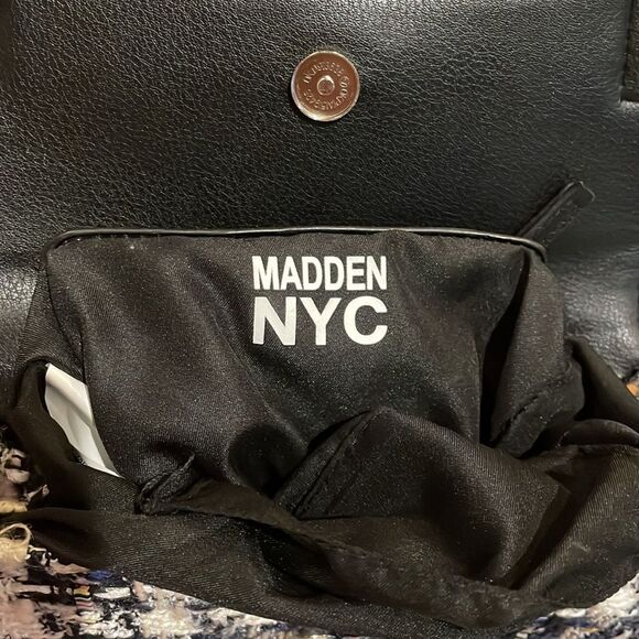 Madden NYC Black Plaid Boucle Boxy Top Handle Bag with Crossbody Strap - Picture 2 of 12